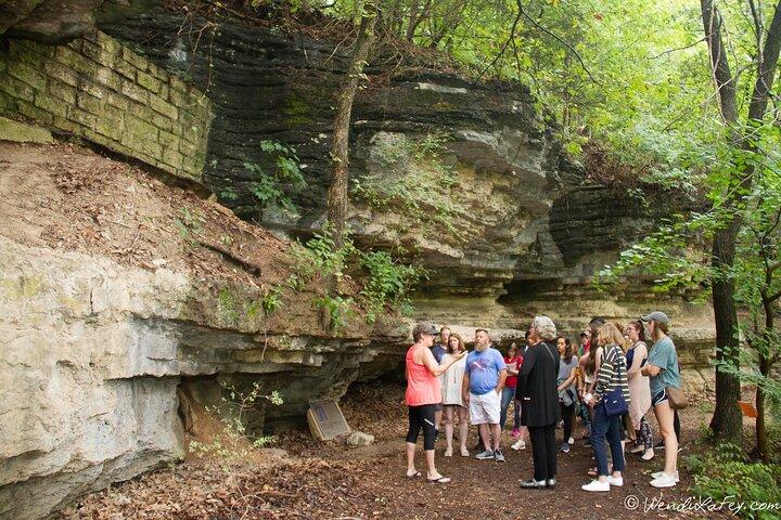 70 minuten durende begeleide wandeltocht door de binnenstad van Eureka Springs