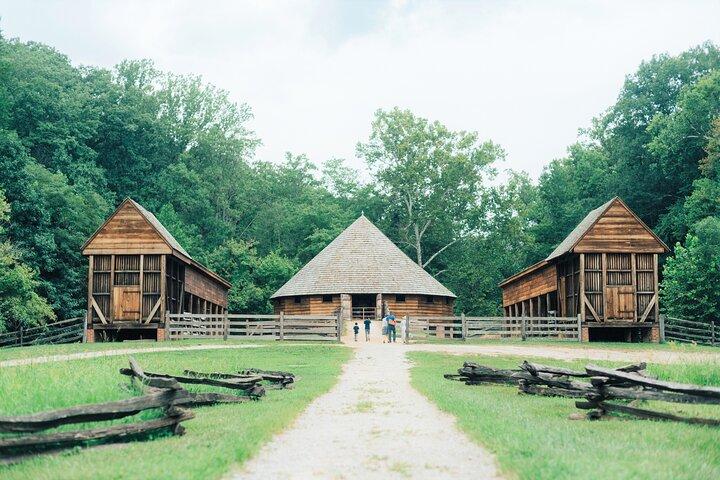 George Washington's Mount Vernon & Old Alexandria Half-Day Guided Tour from DC