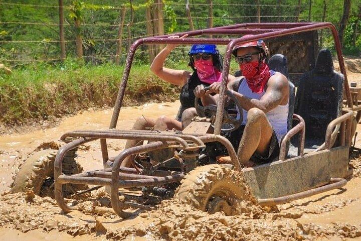 Punta Cana: Ultimat Dune Buggy upplevelse i Macao Beach Caves