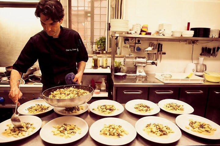 Clase de cocina privada en Roma con el chef Andrea Consoli
