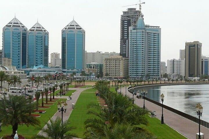 6 Emirates Tour from Dubai
