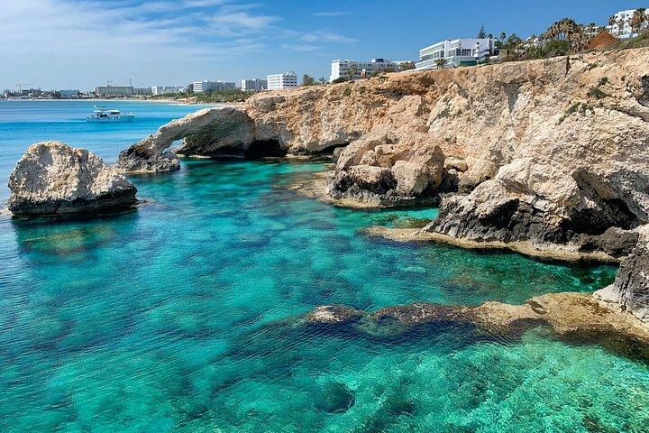 Larnaca Lufthavn Til Ayia Napa op til 4 passagerer