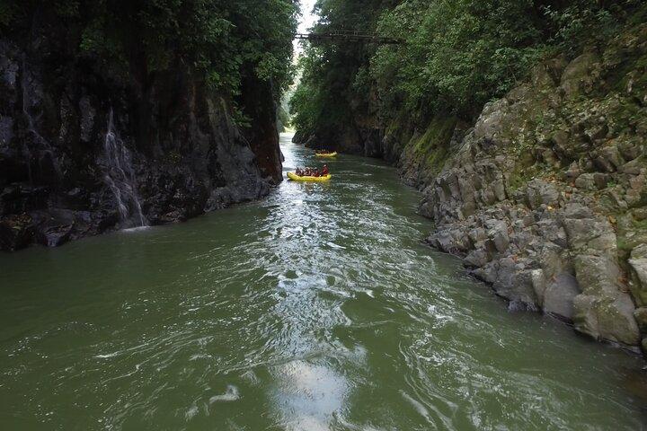 3-daagse tocht over de Pacuare-rivier in Costa Rica.