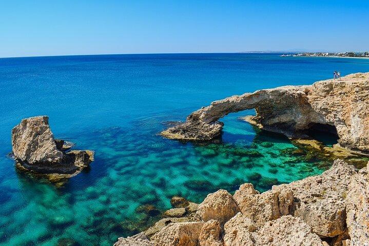 Larnaca Lufthavn Til Ayia Napa op til 4 passagerer