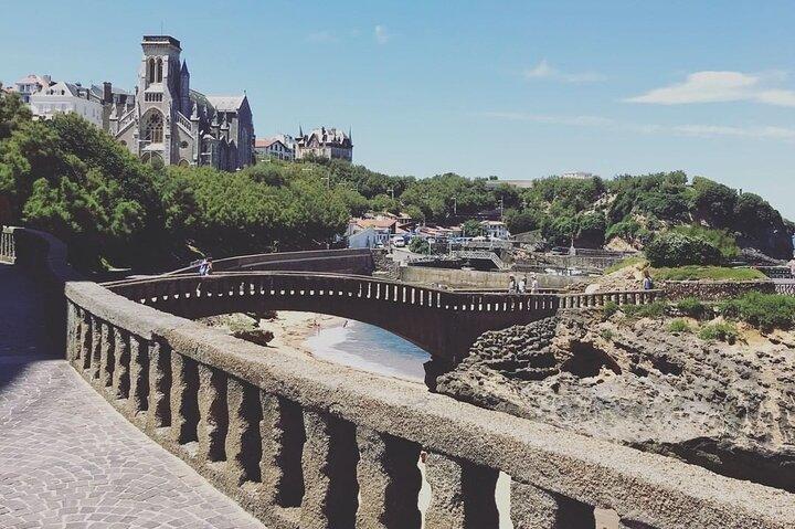 Private French Basque Tour: Biarritz, Bayonne & Chocolate
