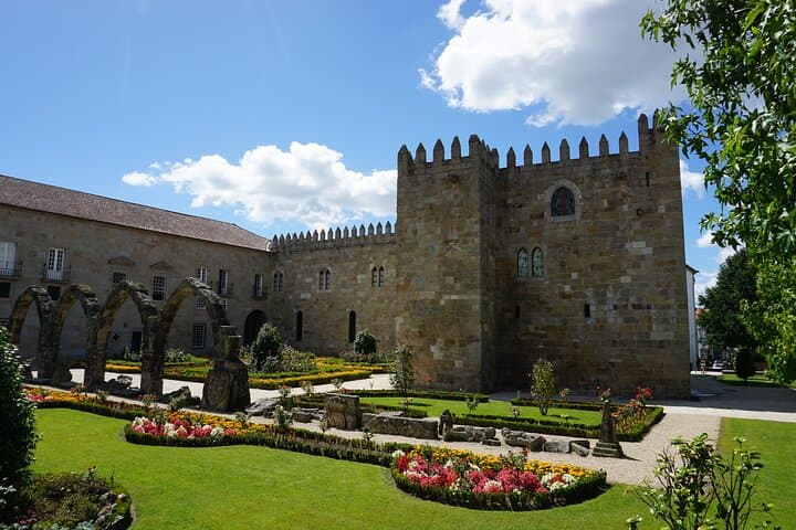 Braga & Guimarães Best-Of Private Tour – Customizable Experience