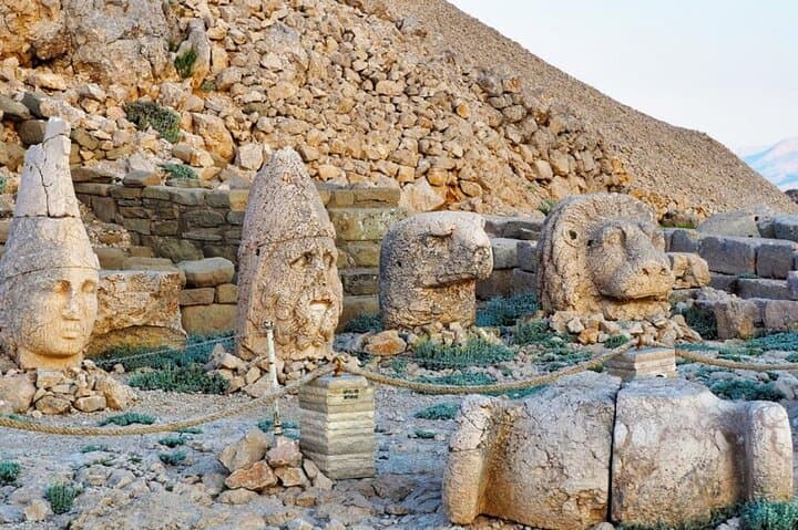2-Day 1 Night Mount Nemrut Tour from Istanbul by Plane