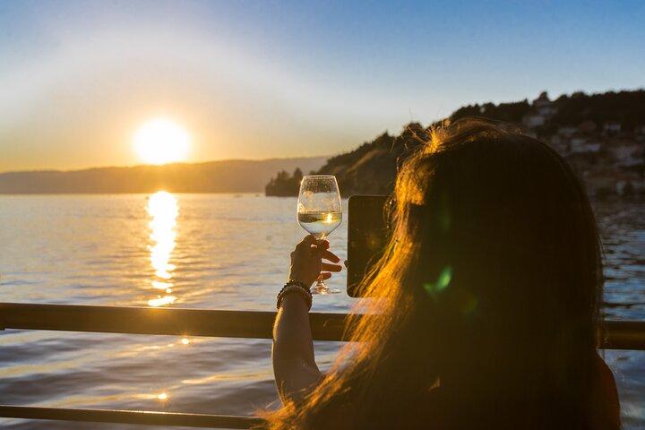 Croisière d'une heure et demie au coucher du soleil sur le lac d'Ohrid