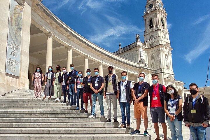 Fátima , Nazaré and Óbidos Small-Group Tour