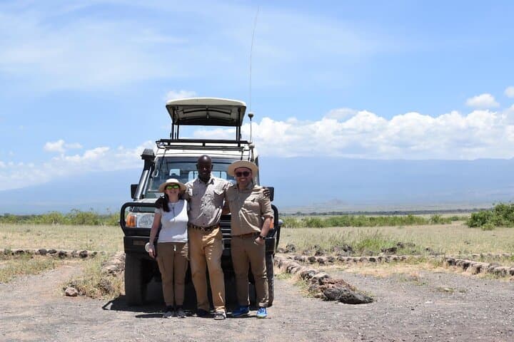 8 Days Safari to Amboseli N/P Tarangire NP Serengeti Ngorongoro Manyara-Midrange
