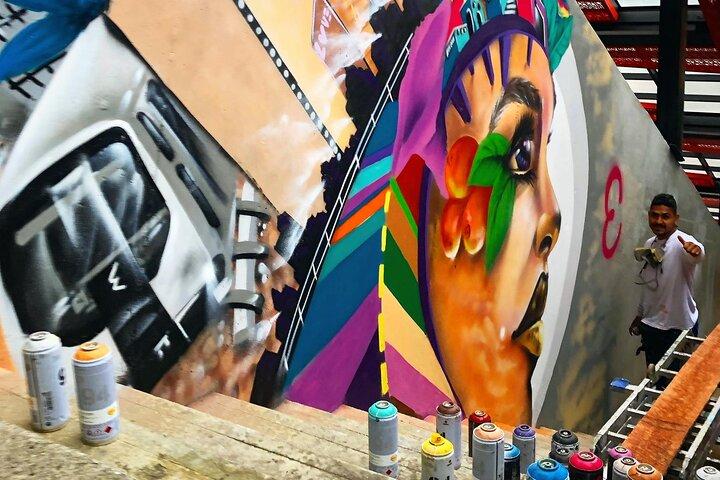 City Tour, Comuna 13 e Graffiti Medellin
