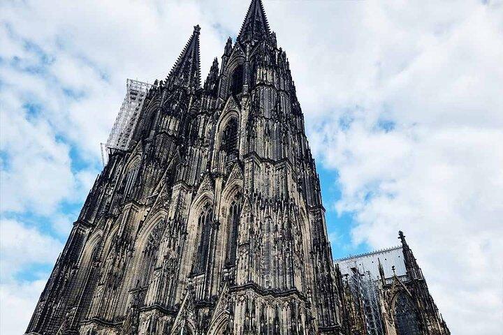 Rallye urbain privé de livres audio autour de la cathédrale de Cologne et de la vieille ville