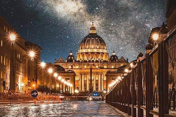 Vatican Guided Tour with Sistine Chapel, Museum's & The Basilica