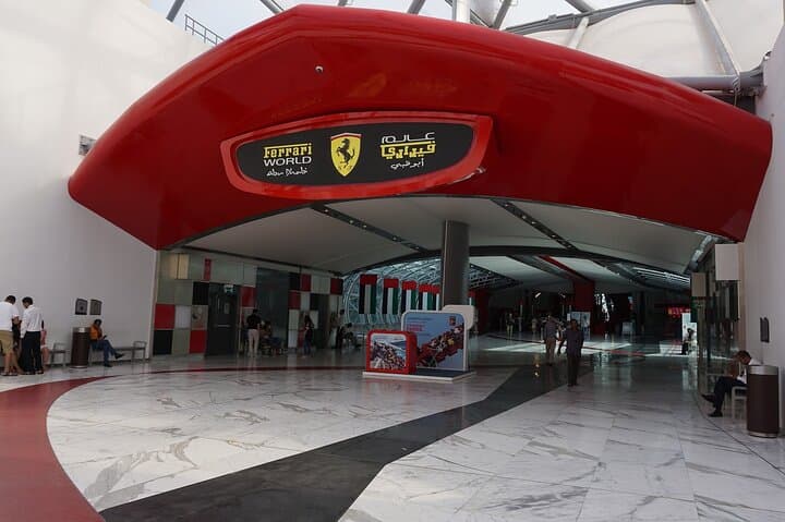 From Dubai: Abu Dhabi Full-Day Trip with Louvre & Mosque