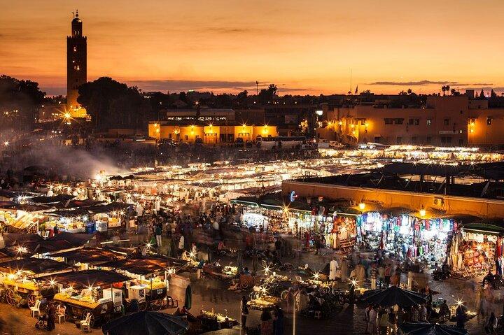 Transfer von der Stadt Casablanca oder dem Flughafen Casablanca nach Marrakesch