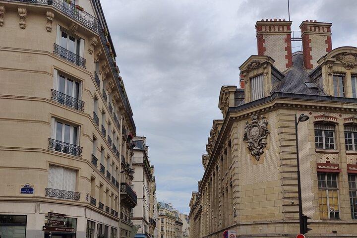 Tour guidato di un'intera giornata a Parigi con hotel Pick Up & Drop