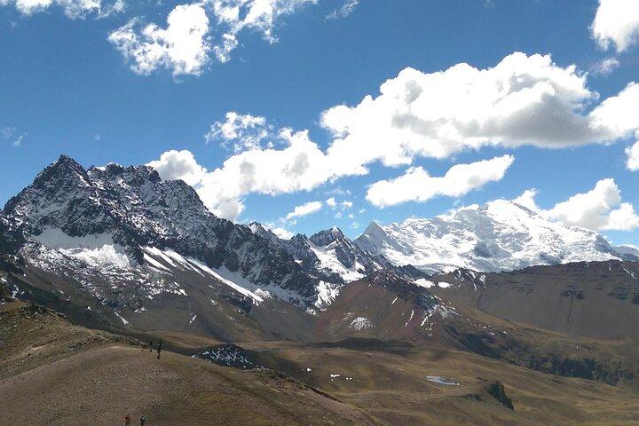 Vinicunca Rainbow Mountain 1 Day, New Route Cusipata