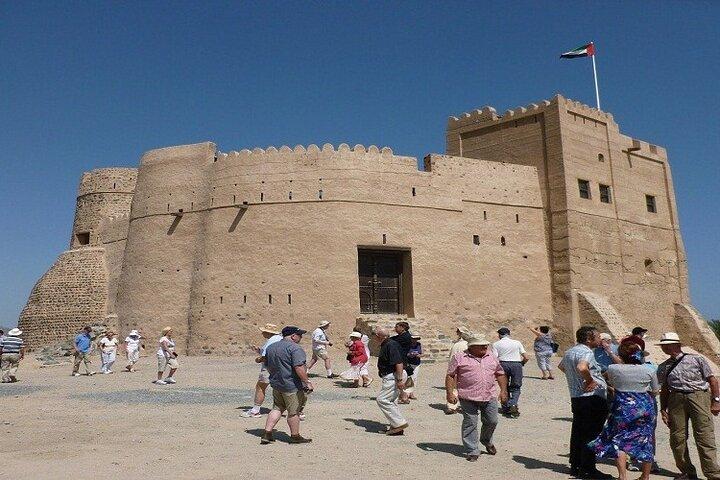 Visite privée - Fujairah et la côte est au départ de Dubaï