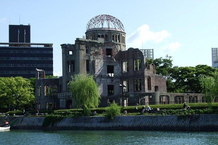 Hiroshima Local Food and Peace Memorial Park 1-Tages-Rundgang