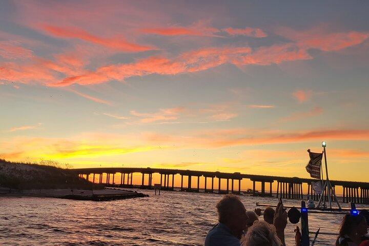 Crociere con delfini e tramonto a Destin FL a bordo dell'Hydrojet