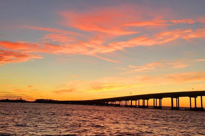 Crociere con delfini e tramonto a Destin FL a bordo dell'Hydrojet