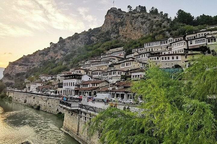 Berat, Tirana