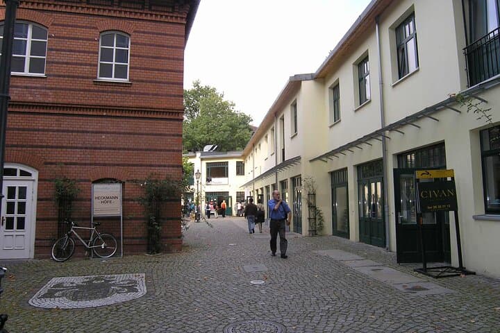Tour of Historical Backyards of Berlin