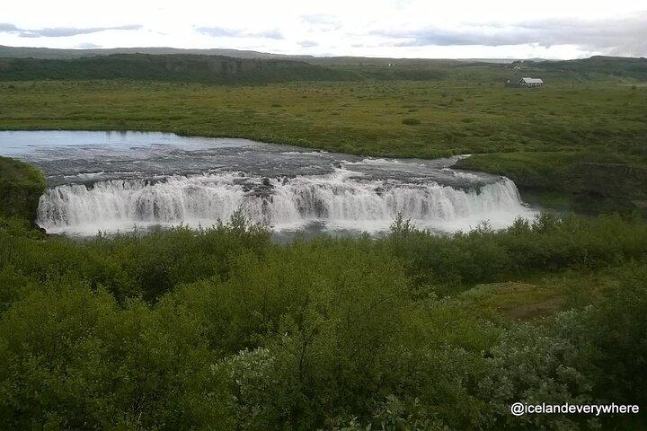 Tour classique du Cercle d'Or et de Kerið en petit groupe au départ de Reykjavík