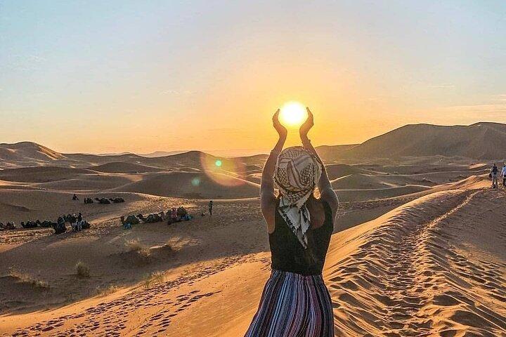 Tour por el desierto de 3 días desde Marrakech a Merzouga Dunes & Camel Trek