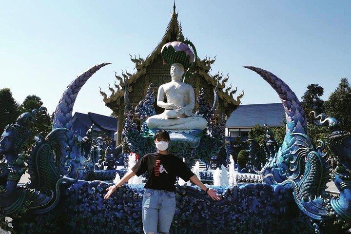 Chiang Rai All-Inclusive Tour: Hvide og blå templer + lang hals