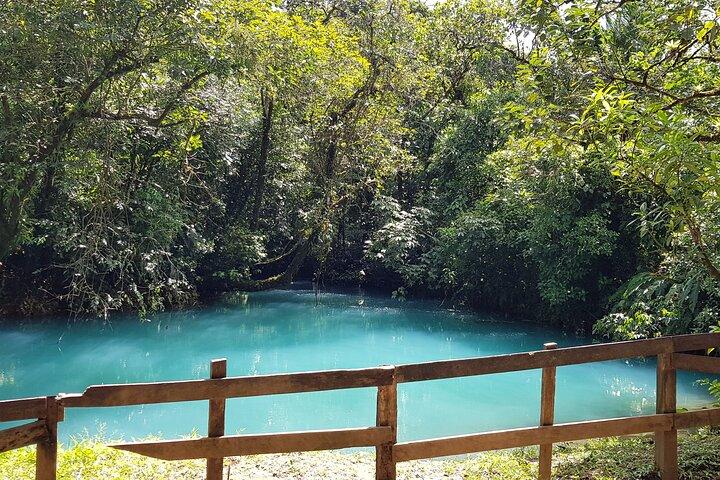 Rio Celeste naturvandring