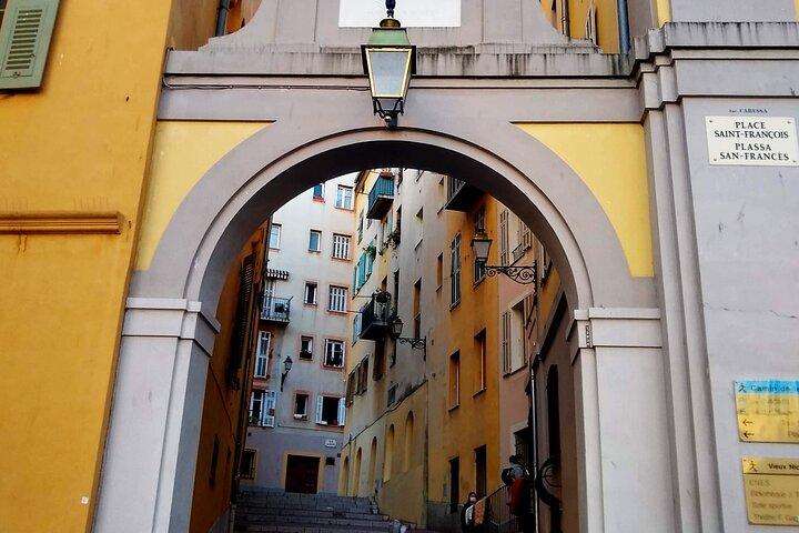 Een Gids voor Nice : Een audiotour door de oude stad