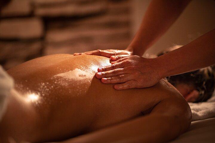 Exfoliating and Moisturizing Body Treatment of 60 min in THAI MASSAGE ALURA