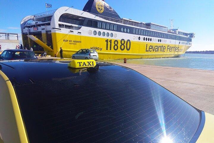 Privater Transfer vom Hafen Rafina nach Athen City