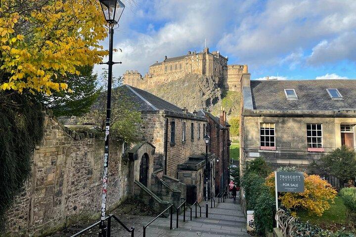 Edinburgh avslöjat: Lyxig privat körtur i Edinburgh
