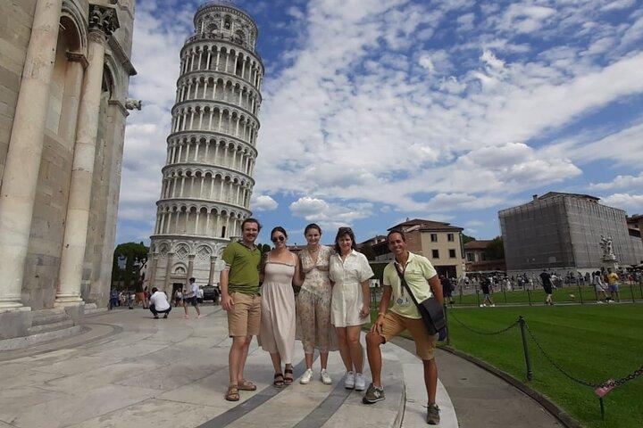 Das Beste von Pisa: Kleingruppentour mit Eintrittskarten