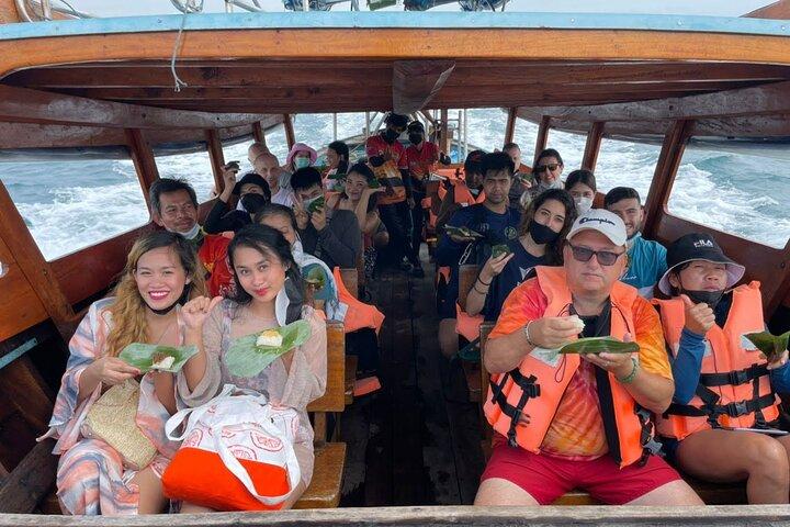 4-Inseln-Schnorcheltour mit dem Longtail-Boot von Krabi mit Spaziergang auf Tombolo
