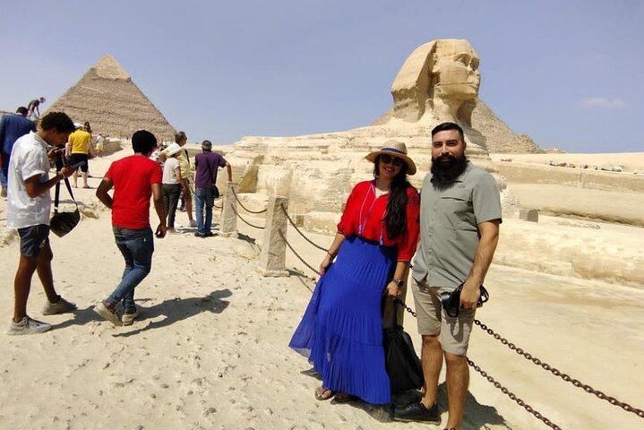 Pyramides de Gizeh avec véhicule privé expert du Caire / Hôtel de Gizeh