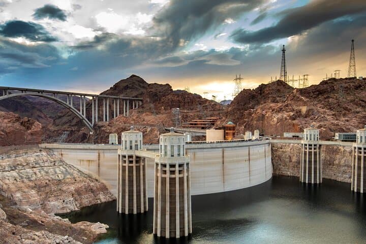 Grand Canyon West & Hoover Dam Tour With Breakfast At IHOP