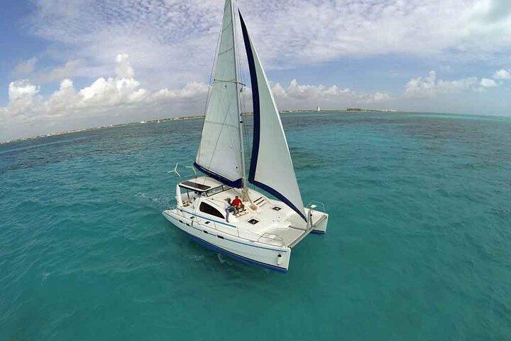 Catamarano a prezzo speciale per Isla Mujeres da Cancun