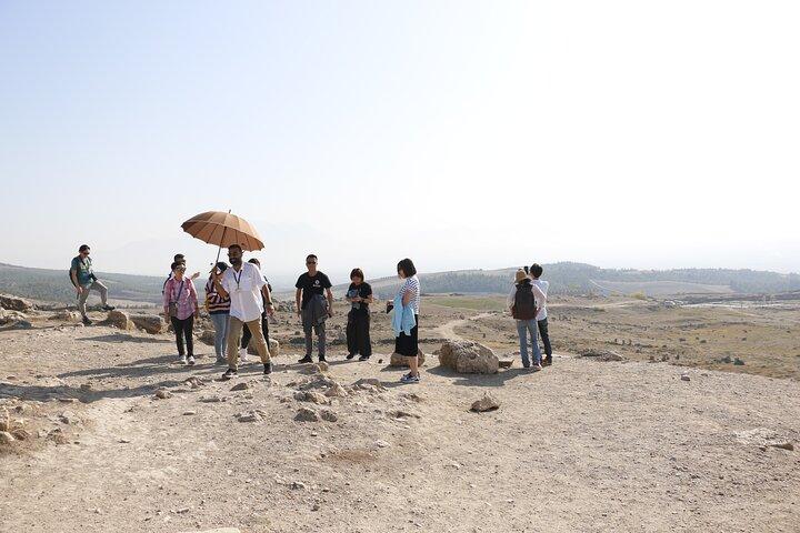 Pamukkale Tour in kleiner Gruppe von Kusadasi oder Selcuk Hotels