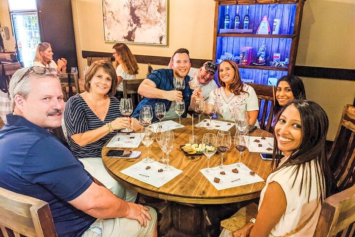 Vino y Chocolate Happy Hour