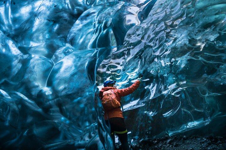 Small-Group Ice Cave Tour from Jökulsárlón