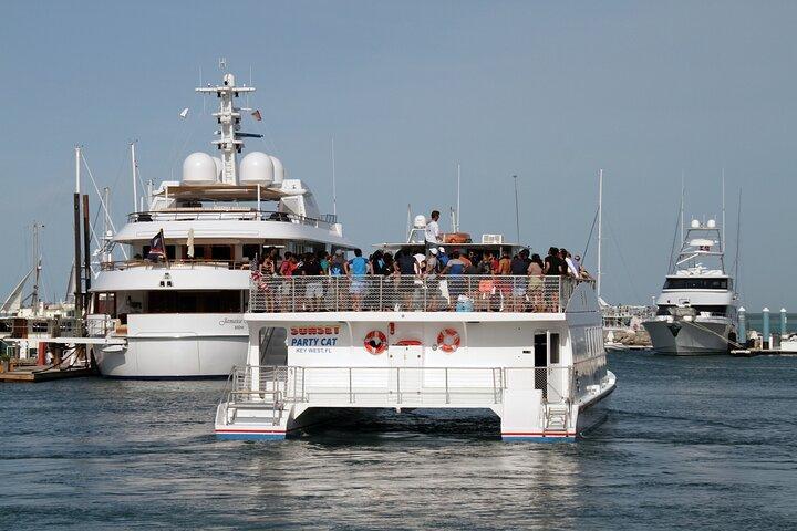 Key West: Sunset Sail Full Bar, livemusik og middag og tidlig morgensnorkling