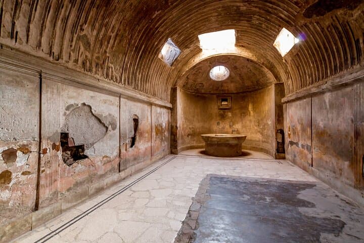 Pompeii, Sorrento and Positano Full-Day Private Tour from Naples