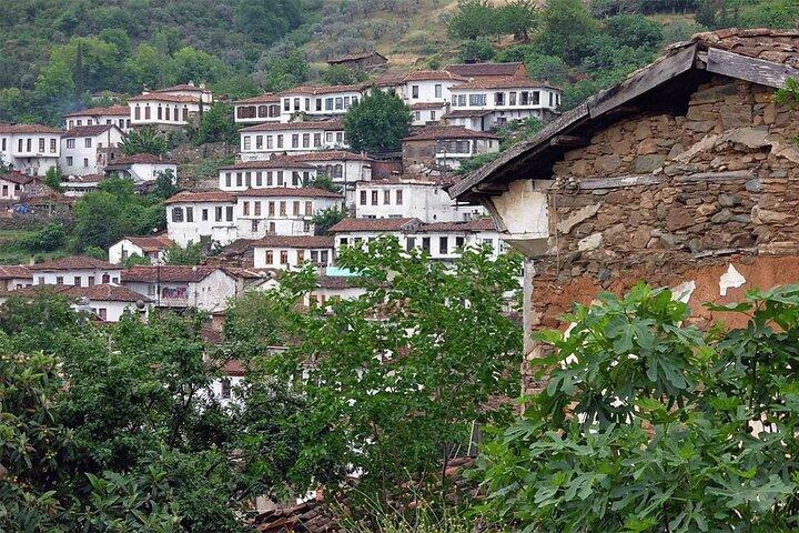 De Kusadasi : Éphèse et village grec de Sirince