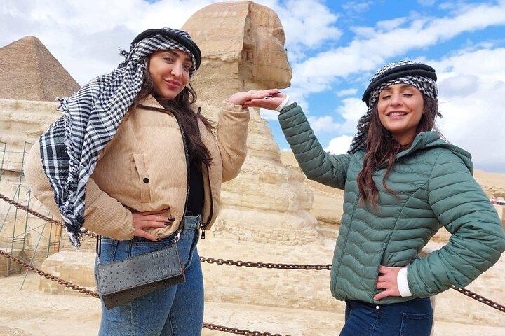 Full-Day Giza Pyramids en Cairo Tour vanaf de luchthaven van Caïro