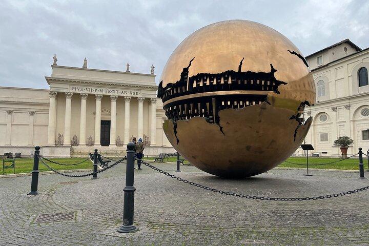 Vatican skip the line ticket with host