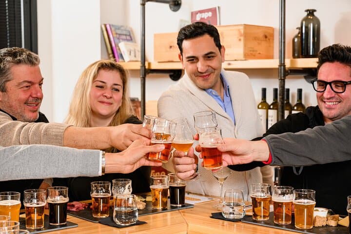 Beer Tasting Evening Experience in Athens with Greek Cheeses