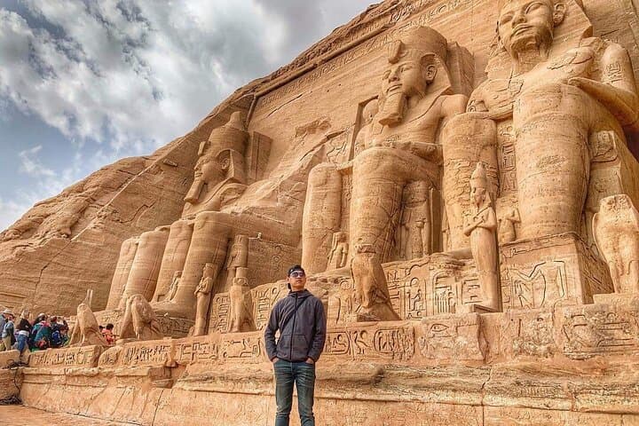 Full-Day Private Tour To Abu Simbel Temples via Plane from Cairo